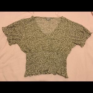 Flowered green crop top